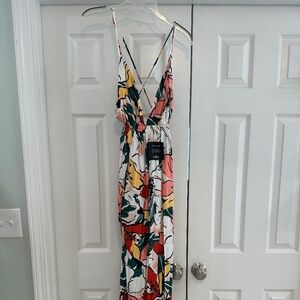 NWT Lulus Strappy Floral Maxi Dress